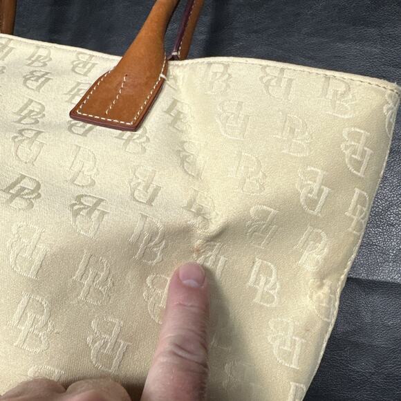 DOONEY & BOURKE Light Tan MEDIUM Canvas Leather Snap Handbag - Picture 6 of 16